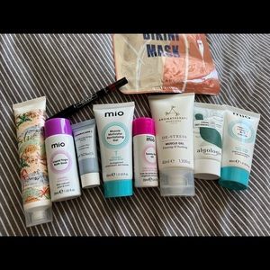 SKINCARE SAMPLE BUNDLE